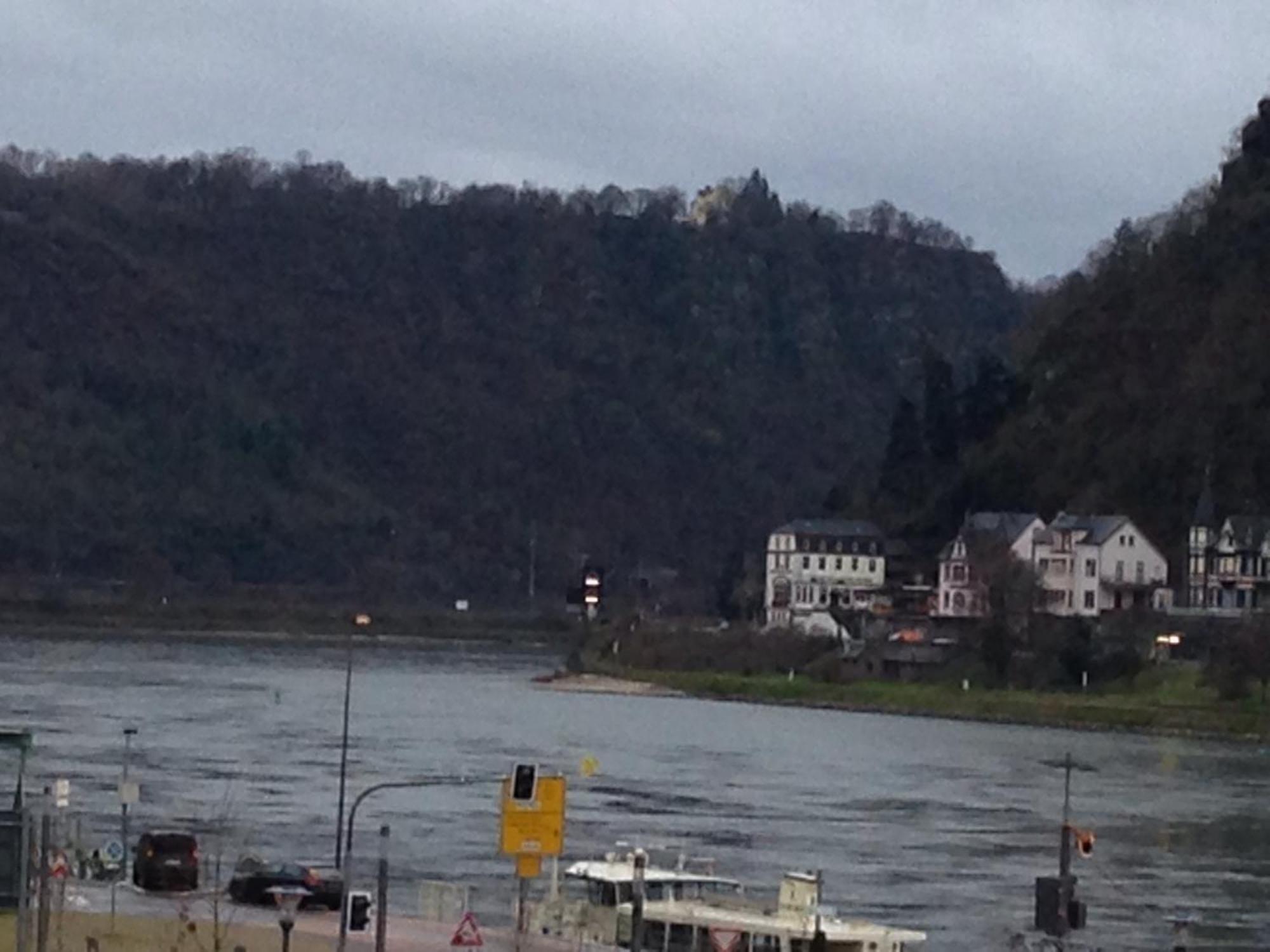 Das Loreley Weinstuebchen Sankt Goarshausen Phòng bức ảnh
